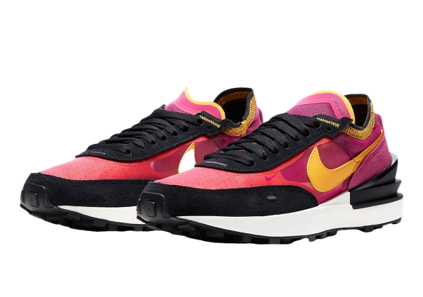 NIKE WAFFLE ONE ACTIVE FUCHSIA WOMENS