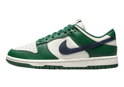 NIKE DUNK LOW GORGE GREEN WOMENS