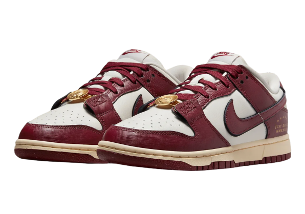 NIKE DUNK LOW SE SISTERWOOD SAIL TEAM RED WOMENS