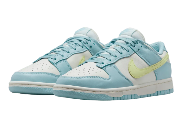 NIKE DUNK LOW OCEAN BLISS WOMENS